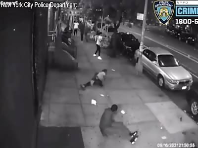Moment gunfight breaks out between two gangs in the Bronx