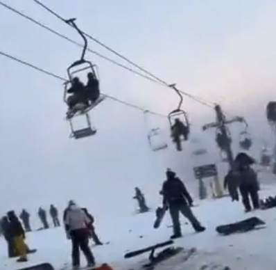 LoL: Bad day for a skier
