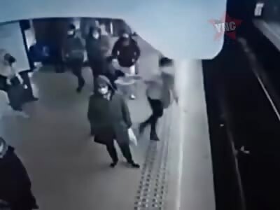 Brussels: The guy pushes the woman on the subway tracks