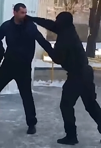 Russia: Security agency staff brutally beat a man