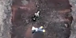 A RU soldier is hit by double drone-dropped grenades