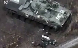Ugledar: A disabled Russian BMP and its dead crew