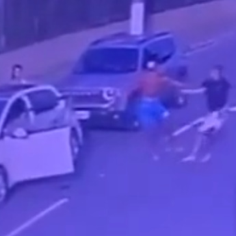 Man Is Removed From Car and Brutally Executed on the Street
