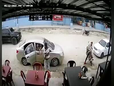 OMG, terrible moment that man is murdered in front of his family (Clean Version) 