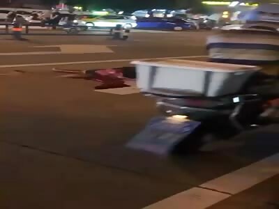 Motorcyclist slain in brutal accident (accion & aftermath).