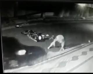 BRUTAL Hit and Run: Crazy Driver knocks down Motorcyclist and then Runs Over him