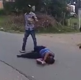 Man Brutally Beating up Women is South Africa