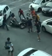 Purse Thief Gets Instant Crowd Beating Justice (CCTV & Beatings)