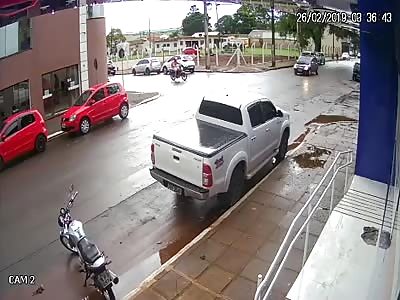 SHOCKING MOTORCYCLE ACCIDENT