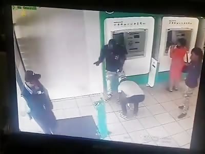 Armed robbery at ATM in south Africa 