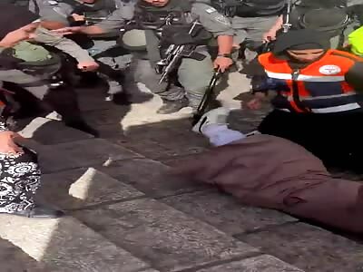 Israeli soldier pushed old Palestinian to his death 