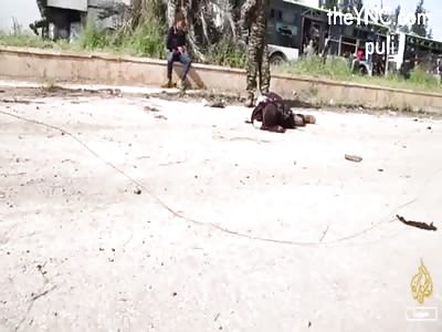 The video shows the moment of the SVBIED attack on civilians and rebels in Aleppo(video1)
