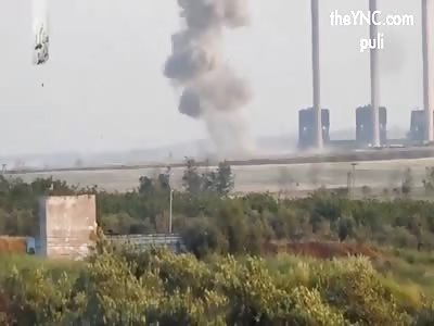 Rebels blowing up Assad BMP with TOW in Northern