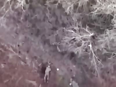 Drones drop a bomb on the head of a Russian soldier 