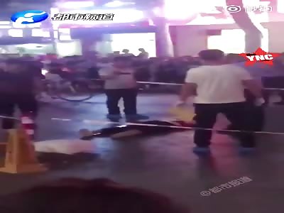 Zhengzhou Street juvenile fight brawl ends in one dead