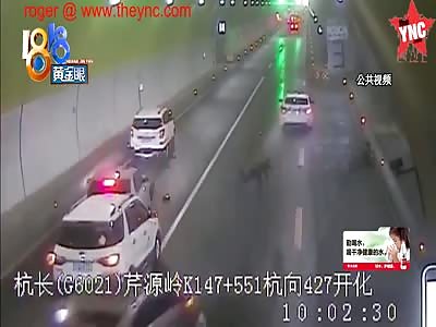 a stupid man was inches away from death in Hangzhou