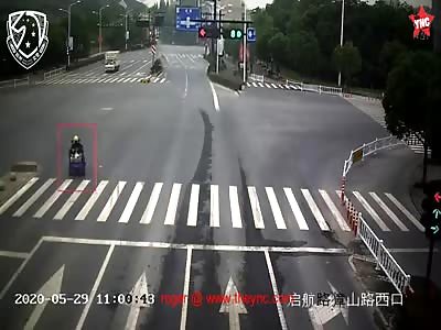 zebra crossing accident in Yuhang District
