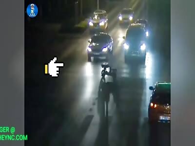 electric bike collided into an car in Ningxia