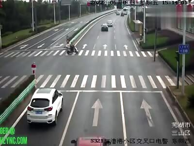 Zebra crossing Accident in Anhui
