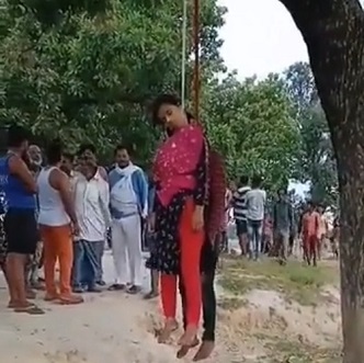 INDIA: Couple Commit A Romeo And Juliet Style Suicide.