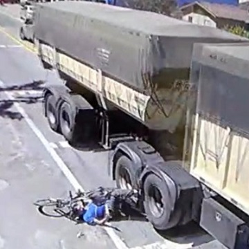 Cyclist Dies In Hospital After Being Ran Over By Truck