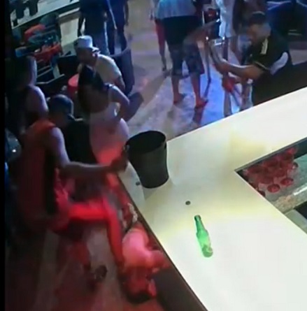 Drunk Argument Turns Into Brutal Beating Inside NightClub (Full)