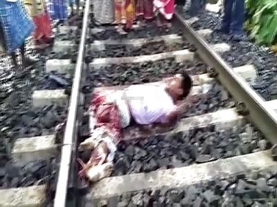 INDIAN MAN'S DESTROYED LEGS AFTER HIT BY TRAIN XD