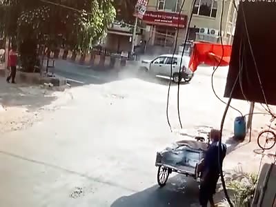Live Accident Caught on CCTV Footage(3)