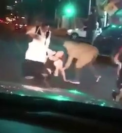 Gang Cruelly Beat Couple in the Street