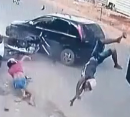 Robbers Meets Karma Seconds After Crime