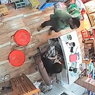 Terrifying Moment Man Brutally Attacks Girl Inside Store