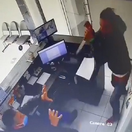 Ruthless Knife Attack In Ecuador