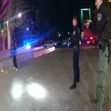 Never Pull A Knife On New Mexico Cops
