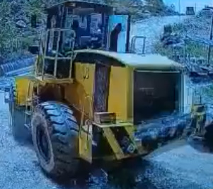 Two Workers Getting Killed By Huge Front Loader