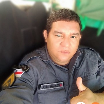 Sicarios Kill Off Duty Officer at a Street Bar In Brazil