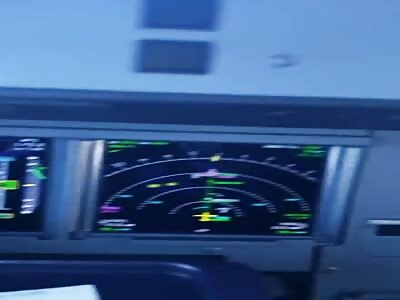  UFO over Malaysia Filmed from Cockpit