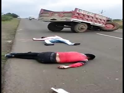 Brutal Head on Collision in India