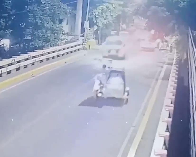 Rickshaw Occupants Wrecked By Drunk Driver