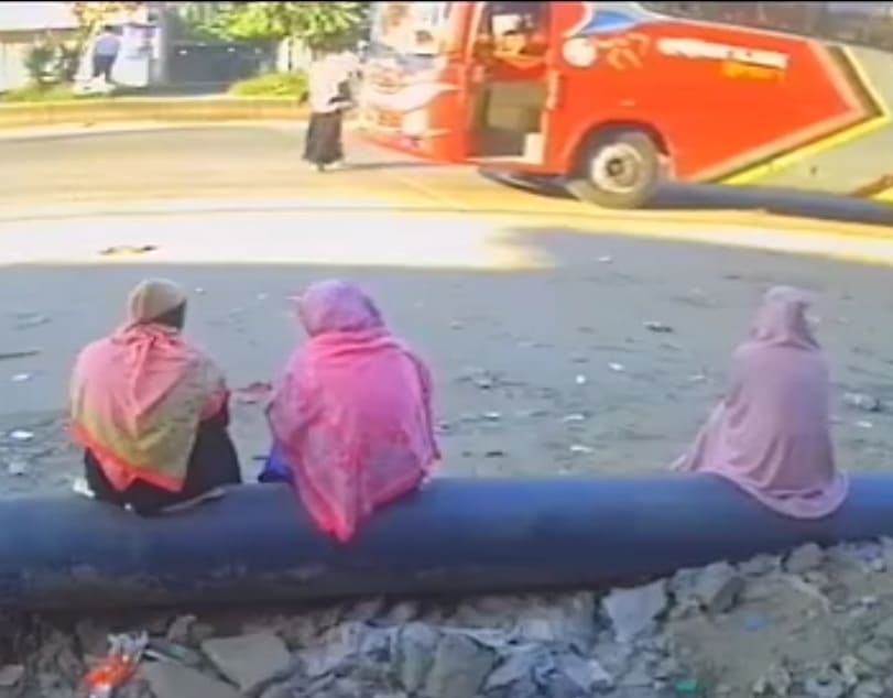 3 Women Get A Front Row Seat To Fatal Accident
