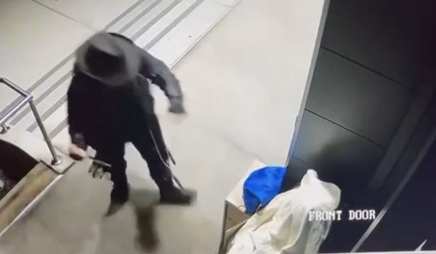 Guy Decided he Wanted to Stab a Homeless Person to Death