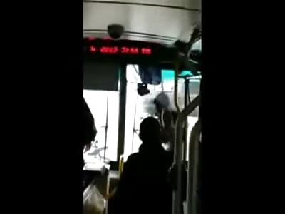 Black Woman gets Bare Ass Naked and Fights the Bus Driver (watch full video more nudity at the end)