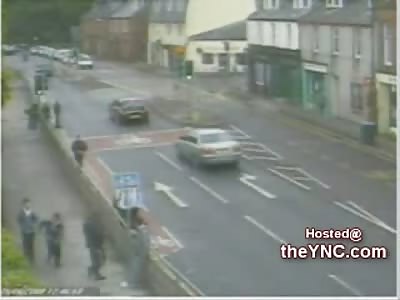 Shocking Footage shows a Schoolboy Run over by a Bus