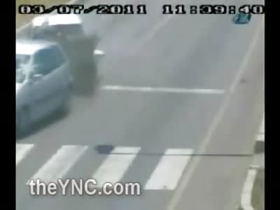 WOW: Lady not Wearing a Seat-belt Ejected From Car After Brutal Accident.....Gets up like a Boss