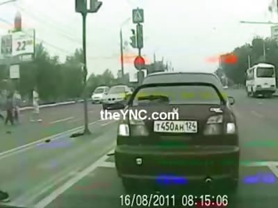 Pedestrian hit by Scooter on Highway is KO