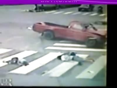 3 People Ejected Like Rag Dolls from Terrible Accident at Intersection 