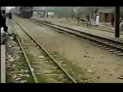 Train Surfer pays the Ultimate price for his Stupidity, with his Life
