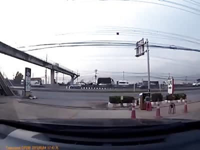 YOUR ORDER HAS ARRIVED!  Shock Video of Unlucky Bicyclist 